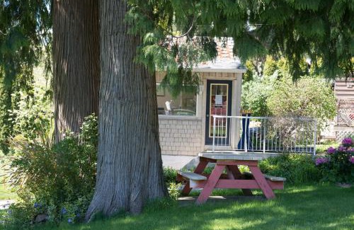 Powell River Resort | Seaside Villa Motel & RV Park