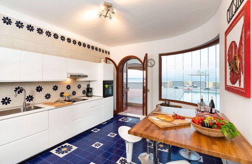 Costa Saracena-Castelluccio House | Seaside Villa with private pool and fantastic Etna view