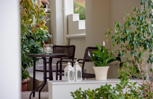 Papadhianika House | SeaSight Living Apartment