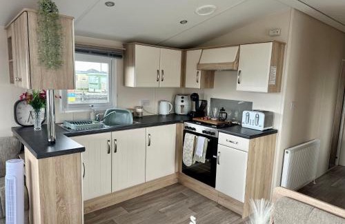 Redcar House | Season Stays