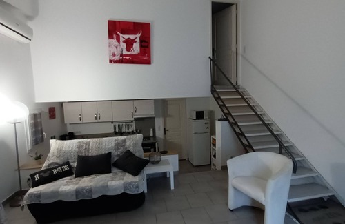 Maussane Apartment | Seasonal apartment in the heart of Maussane Alpilles, ideal for a couple