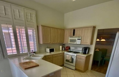 Desert Palms Apartment | Seasonal - Fantastic Fun at Sun City Palm Desert 2 bed 2 bath