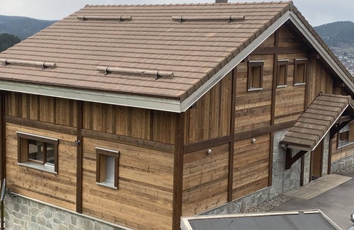 Gerardmer Apartment | Seasonal rental self-contained apartment in chalet with view of the lake and GERARDMER