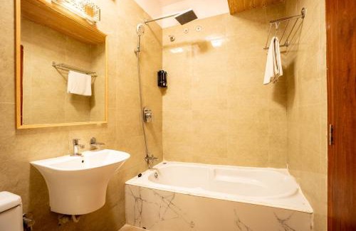5th Block Apartment | Seasons Suites