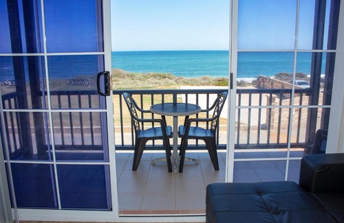 Dongara Resort | Seaspray Beach Holiday Park