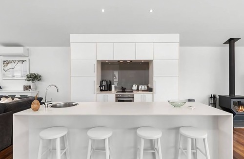 Tomakin House | Seaspray Daze - Tomakin Beach