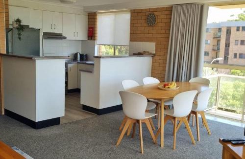 Nelson Bay Apartment | Seaspray Walk to the beach