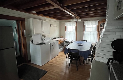 Pond Cove Cottage | SeaSpree At Higgins Beach - Summer 2025 Available!