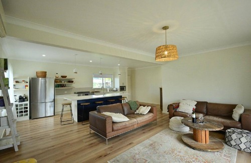 Manning Point House | Seastones, TOP NOTCH