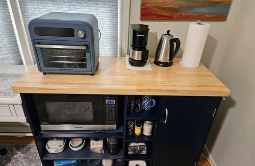 Bryn Mawr-Skyway Apartment | Seattle Serene Escape