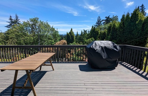 Lake Forest Park House | Seattle Vacation Home - Lake Forest Park