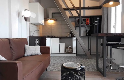 Cerrado de Calderon Apartment | seaview apartment close to beach and center