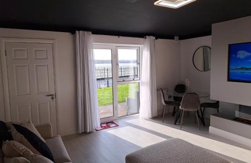 Cobh Apartment | SeaView Apartment Suite