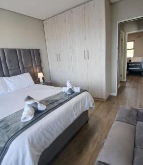 Olifantskop Apartment | Seaview at 77 Nivica