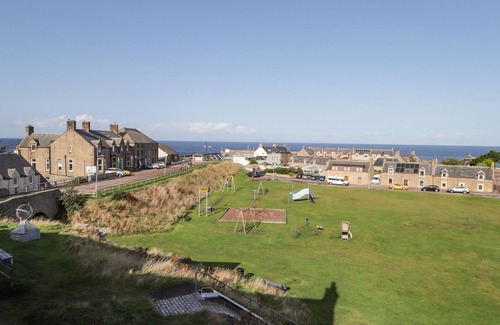 Hopeman Cottage | Seaview at The Doocot