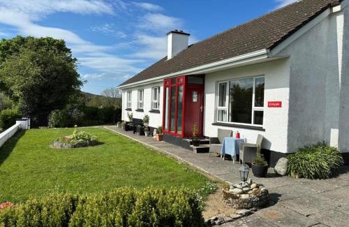 Inch Island House | Seaview Bungalow