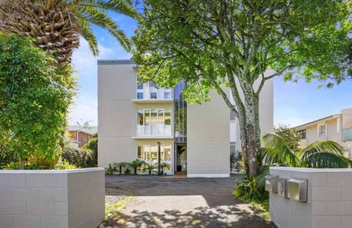 Mission Bay Apartment | Seaview Classic Apartment