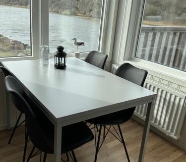 Kungshamn House | Seaview Cottage Solvik - Kungshamn