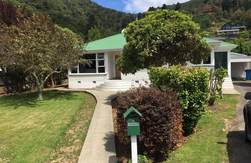 Picton House | Seaview Crescent Holiday Home