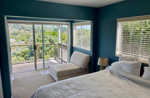 Onetangi House | Seaview Escape, Onetangi