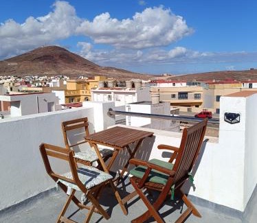 Playa de Arinaga Apartment | Seaview Faro Arinaga