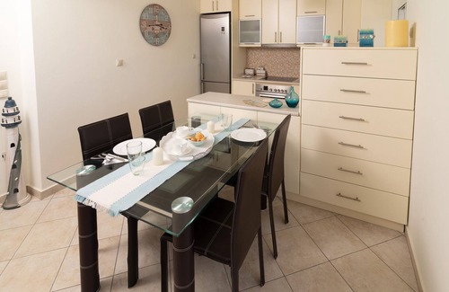 Papadhianika House | SeaView flat few meters from the Beach