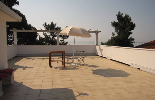 Grado Pineta Apartment | Seaview flat with unforgettable terrace! - Beahost