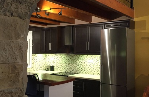 Agii Theodori Villa | Seaview Hilltop Villa/wi-fi, A/c, Near Beach & Ancient Sites Only 45' to Athens