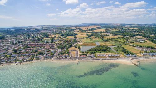 Seaview House | Seaview Holidays - Salterns Village