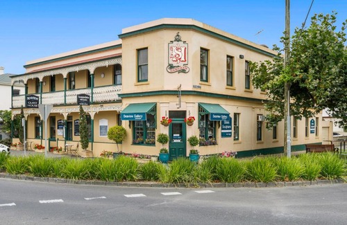Queenscliff House | Seaview House