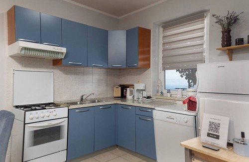 Zagorje Apartment | Seaview House - Magdalena Apartment, Plomin, Croatia