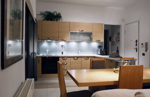 Marathon Villa | Seaview maisonette schinias, is a modern property with exceptional sea view!