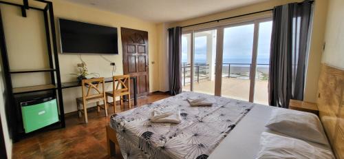 Dalaguete Apartment | Seaview Mansion Dalaguete Deluxe Apartment 10