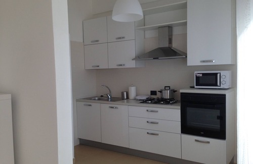 Alcamo Marina House | Seaview modern holiday home in NW Sicily - air conditioning, Wi-Fi, parking, bbq