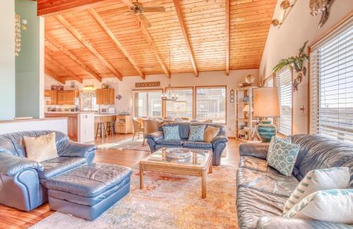 Rockaway Beach House | Seaview Rockaway - Meredith Lodging