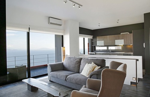Marathon Villa | Seaview Salty Schinias, is a stunning private house with amazing view!