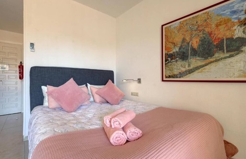 Benalmadena Costa Apartment | Seaview Studio in Benal Beach Holiday Complex