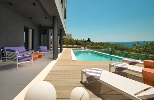 Omis Villa | Seaview villa Flora - Heated pool and Spa