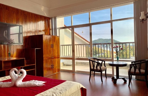 Vung Tau House | Seaview Villa 1. 12/12 Tran Phu