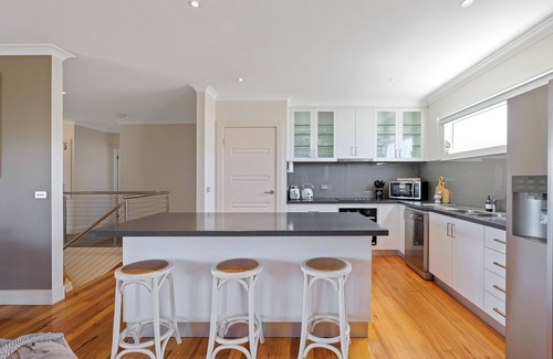 Sunset Strip House | SeaVision Escape