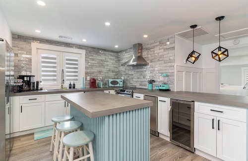 Murrells Inlet House | Seaward: Spacious Beachside Retreat w/Pool & Putting Green!