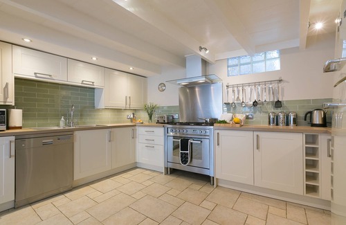 St Ives Cottage | Seawater cottage in beautiful St Ives with car parking