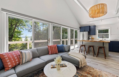 South Casco House | Sebago Lake Treehouse