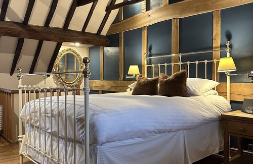 Longford House | Sebastians