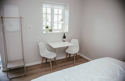 Nibe Bed & Breakfast | Sebber Kloster
