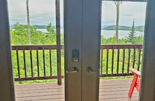 Greenville Cabin | Seboomook-Lake & Sunset Views-Snowmobile Trails