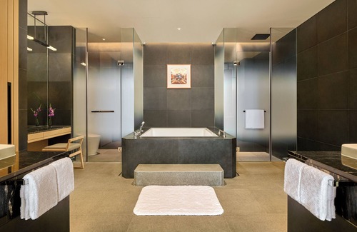 Qingdao Hotel | Secan Hotel Qingdao, Curio Collection By Hilton