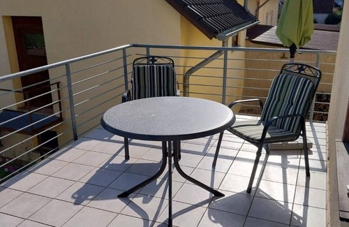 Oberemmel Apartment | SECCO vacation apartment - Weingut-Ferienwohnungen Lorenz - vacation guests only