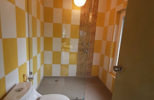 Chachian House | Seclude Palampur - Jugnu Room