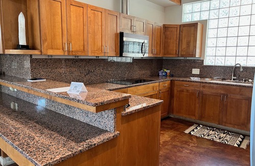Westlake Highlands House | Secluded 1,200 SF Casita in Idyllic Hill Country Setting Minutes From Downtown